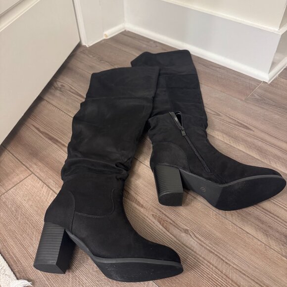 Journee Collection Kaison Thigh High Boots in Faux Suede in Black - Picture 8 of 8